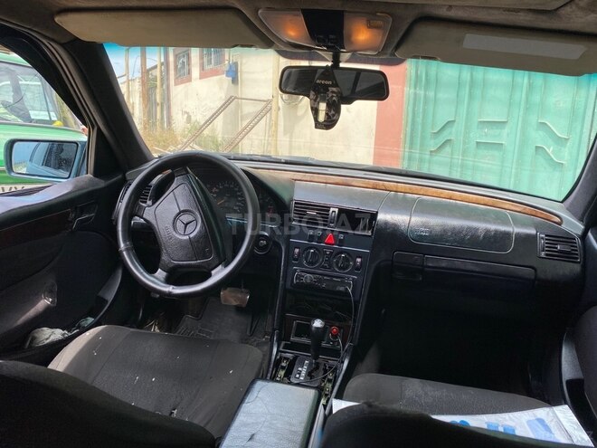 Mercedes C 220-7