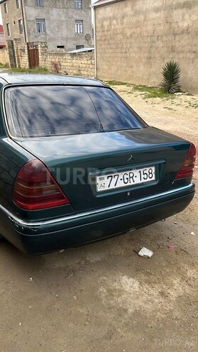 Mercedes C 220-13