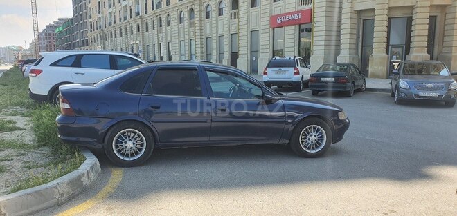 Opel Vectra-7
