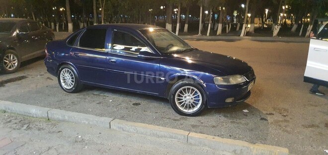 Opel Vectra-3