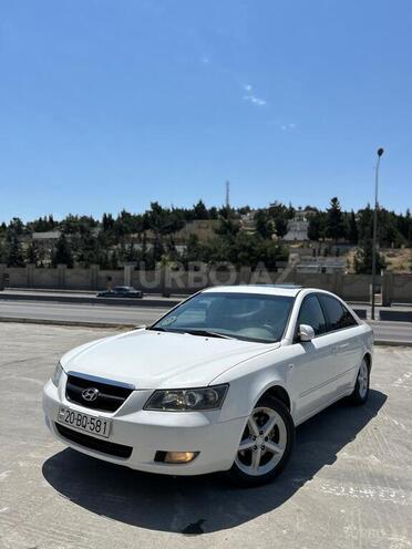 Hyundai Sonata-1