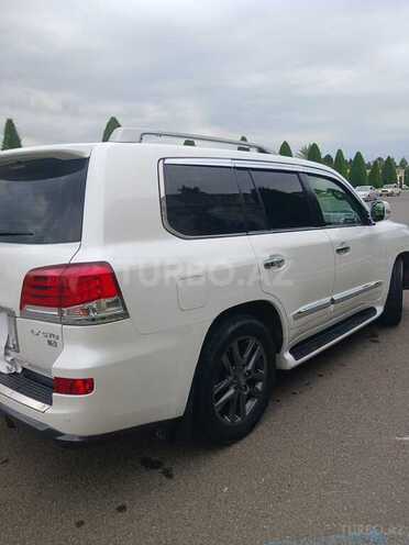 Lexus LX 570-6