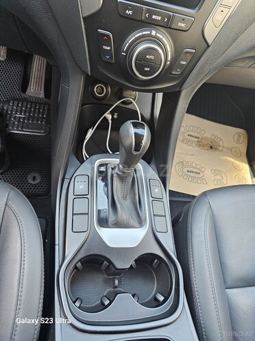Hyundai Santa Fe-9