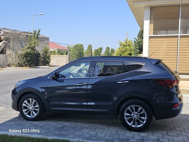 Hyundai Santa Fe-14