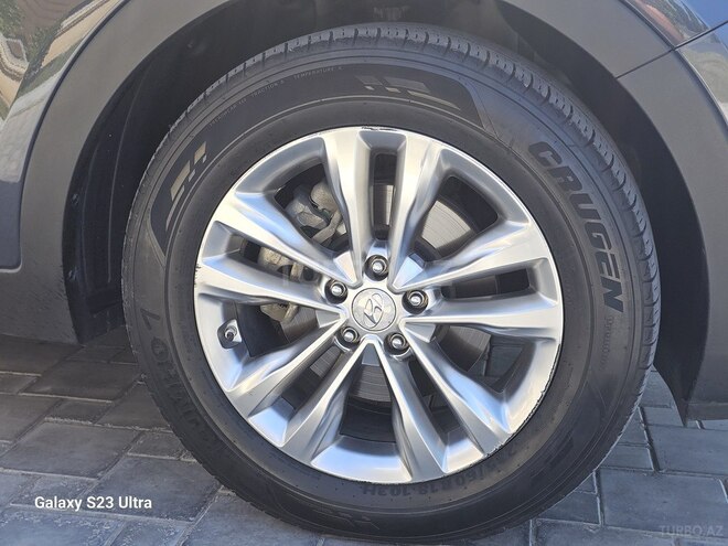 Hyundai Santa Fe-17