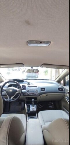Honda Civic-4