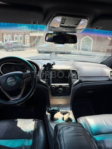 Jeep Grand Cherokee-4