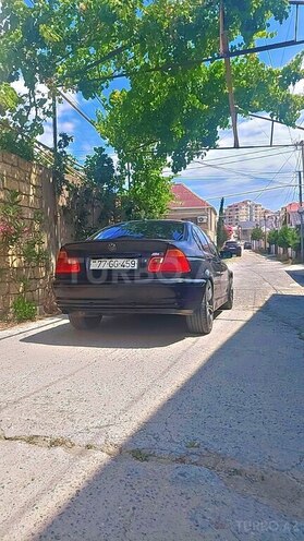 BMW 318-7
