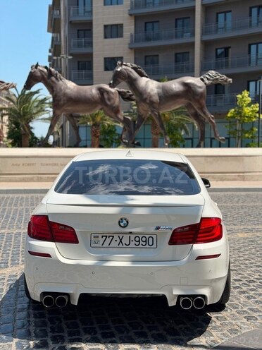 BMW 528-4