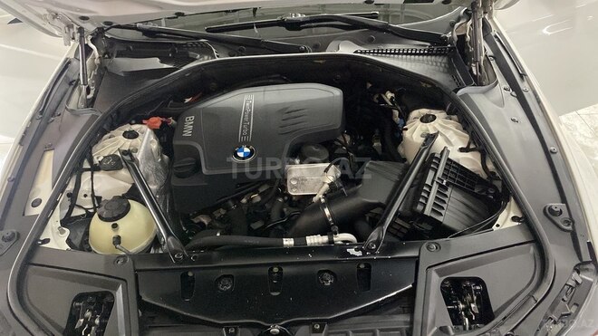 BMW 528-7