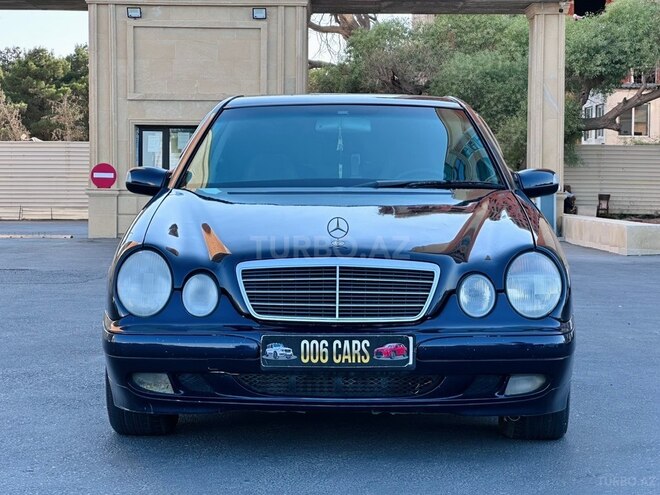 Mercedes E 270-25