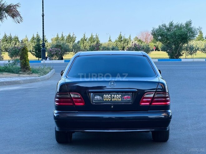 Mercedes E 270-20