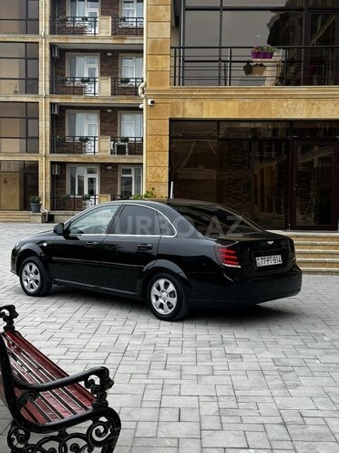 Chevrolet Lacetti-8
