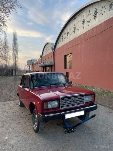 LADA (VAZ) 2107-2