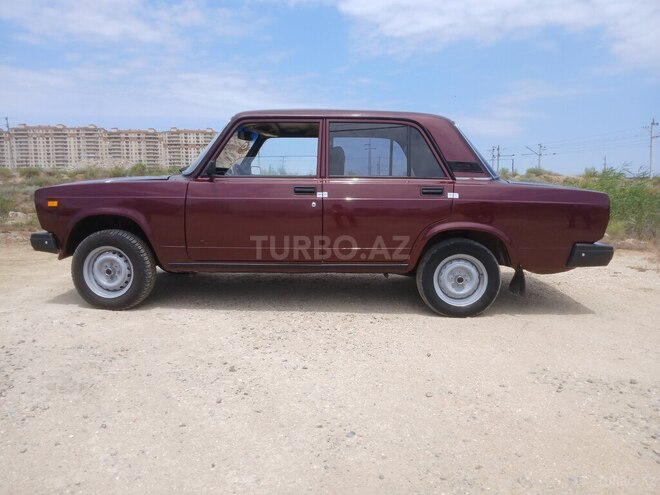 LADA (VAZ) 2107-3