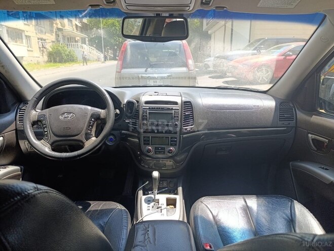 Hyundai Santa Fe-11