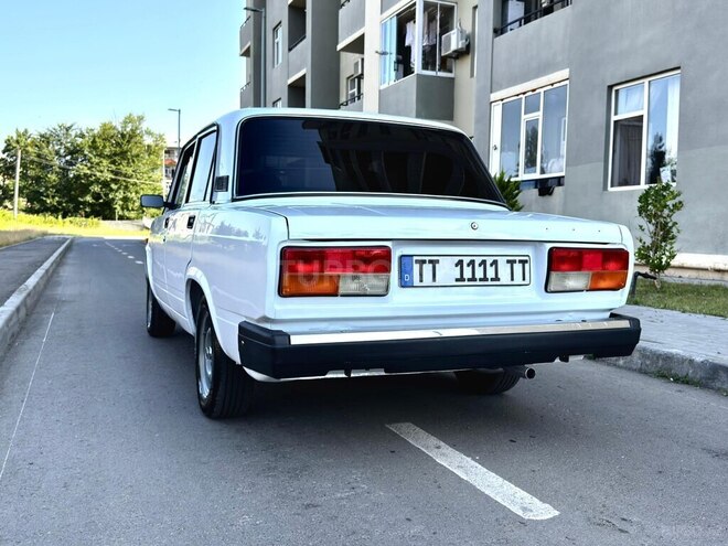 LADA (VAZ) 2107-4