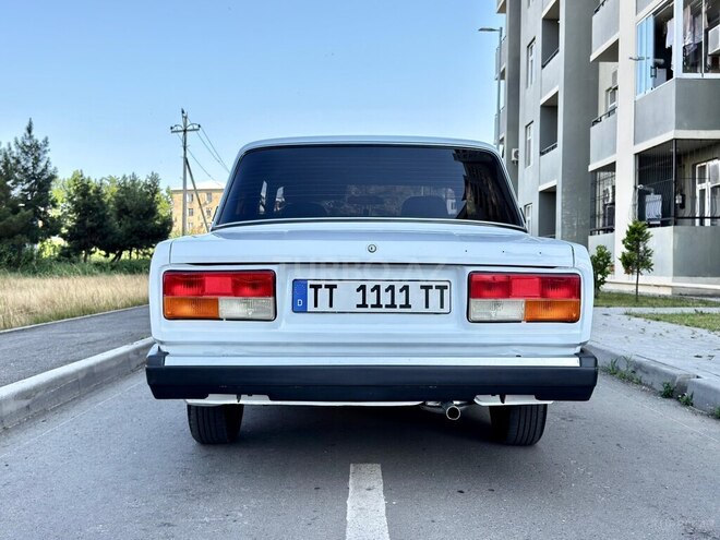 LADA (VAZ) 2107-5
