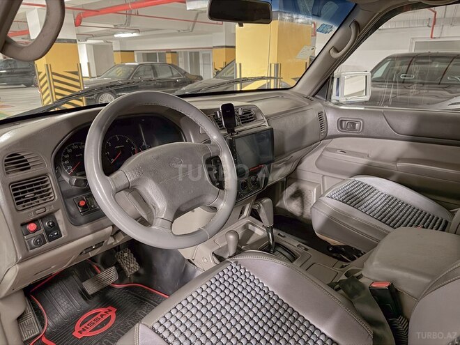 Nissan Patrol-5