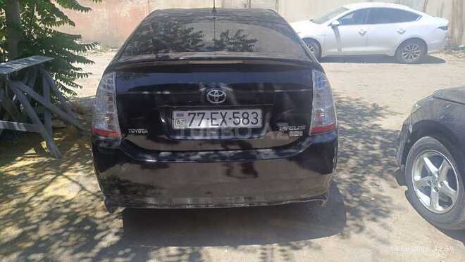Toyota Prius-6