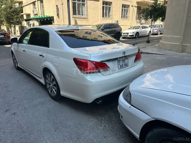 Toyota Avalon-2