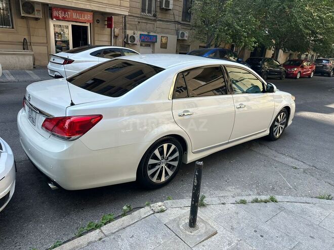 Toyota Avalon-3