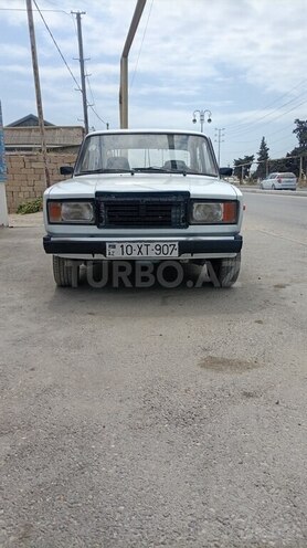 LADA (VAZ) 2107-1