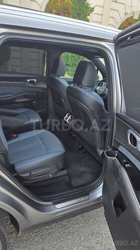 Kia Sorento-12