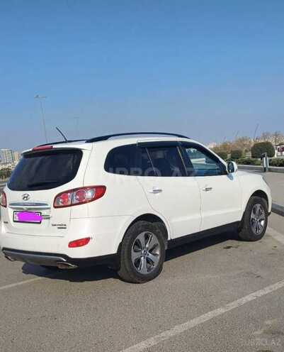 Hyundai Santa Fe-14