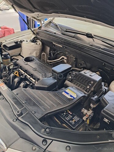 Hyundai Santa Fe-9