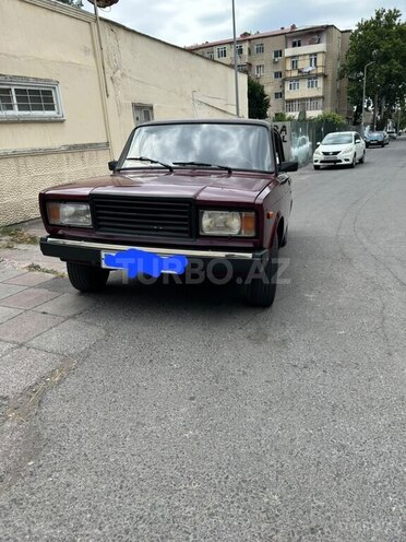LADA (VAZ) 2107-1