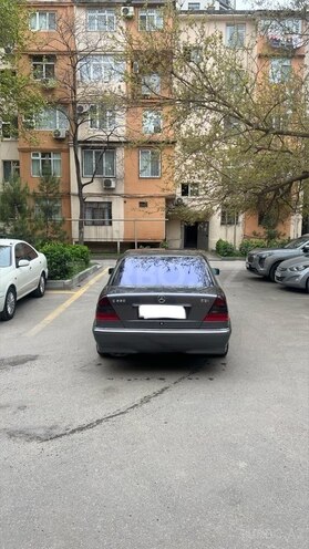 Mercedes C 220-6