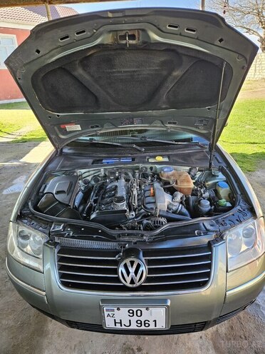 Volkswagen Passat-4
