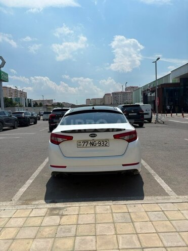 Kia Optima-5