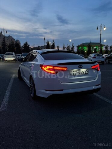 Kia Optima-3