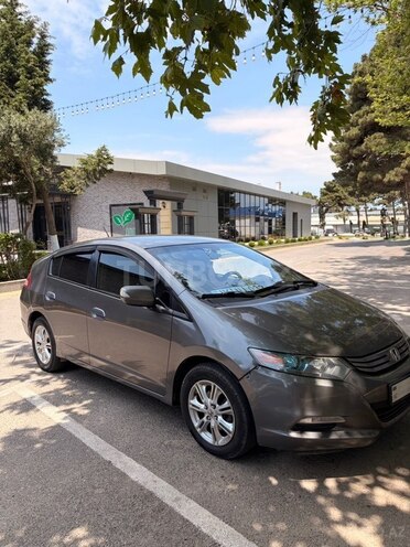 Honda Insight-2