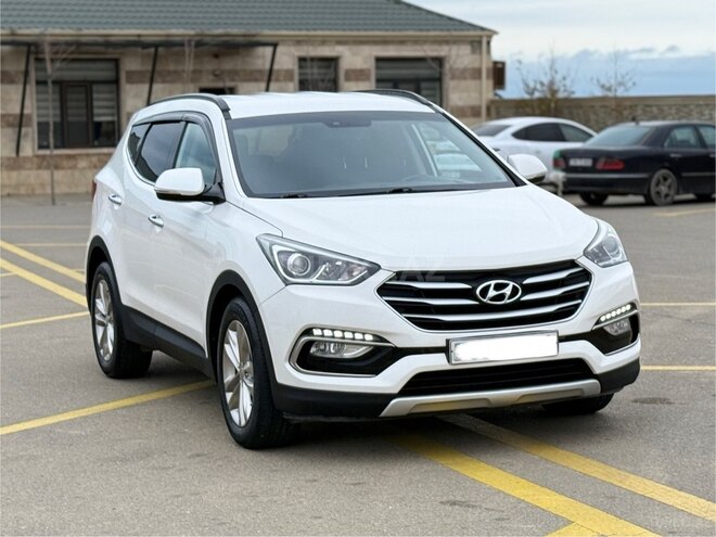 Hyundai Santa Fe-4