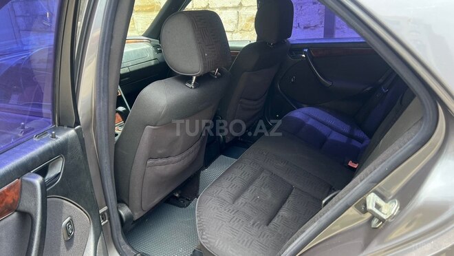 Mercedes C 220-8