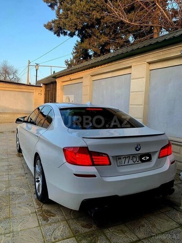 BMW 528-2