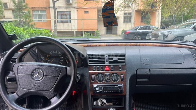 Mercedes C 220-10