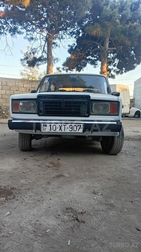 LADA (VAZ) 2107-15