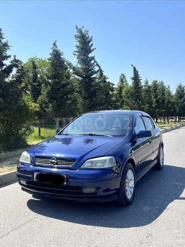 Opel Astra-11