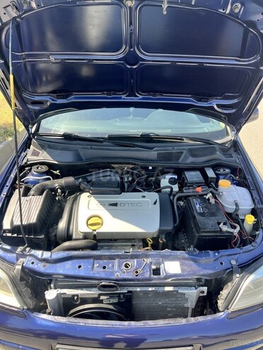 Opel Astra-12