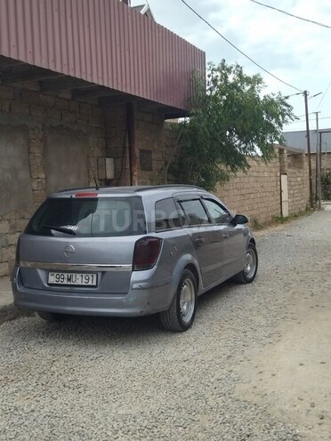 Opel Astra-2
