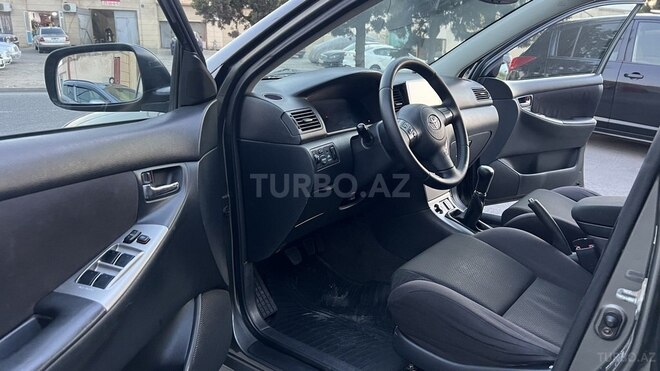 Toyota Corolla-14