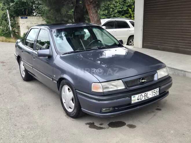 Opel Vectra-6
