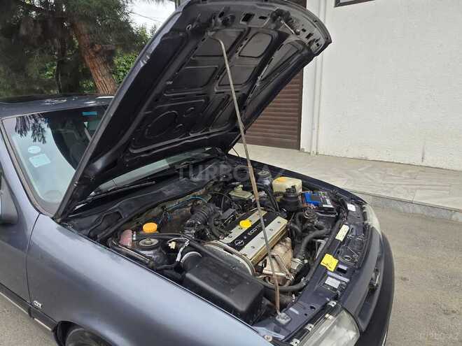 Opel Vectra-8