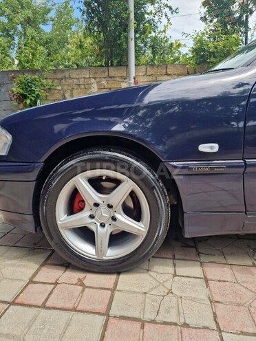 Mercedes C 220-6