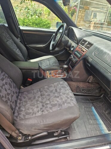 Mercedes C 220-16