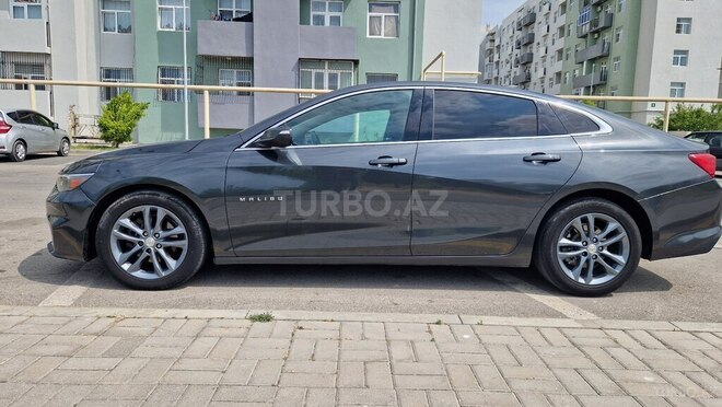 Chevrolet Malibu-12